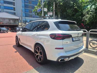BMW X5 2026, 5100 км, за 87759.18 USD