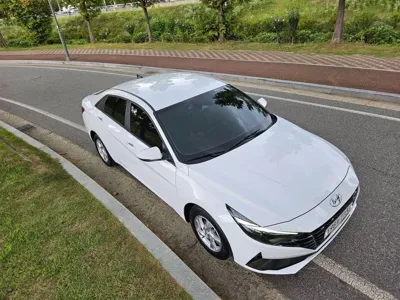 Hyundai Avante 2021, 72907 км, за 8664.5 USD