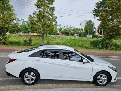 Hyundai Avante 2021, 72907 км, за 8664.5 USD - фото 7