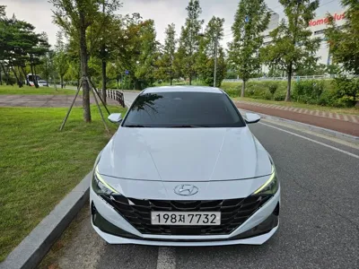 Hyundai Avante 2021, 72907 км, за 8664.5 USD - фото 9