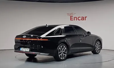 Hyundai Grandeur 2023, 36360 км, за 20772.28 USD