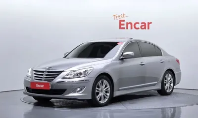 Hyundai Genesis · 2012 год