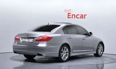 Hyundai Genesis 2012, 93636 км, за 3835.4 USD