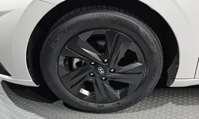 Hyundai Avante 2023, 80699 км, за 9556 USD