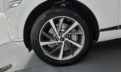 Genesis GV80 2024, 25107 км, за 38697.09 USD