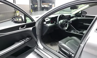 Kia K5 2023, 116208 км, за 8790.78 USD - фото 10