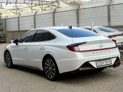 Hyundai Sonata 2020, 72493 км, за 14201.96 USD