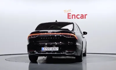 Hyundai Grandeur 2021, 79781 км, за 13348.96 USD
