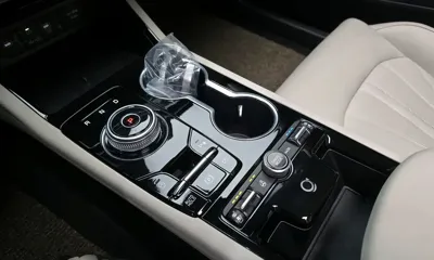 Kia K5 2024, 14481 км, за 18874.16 USD - фото 9