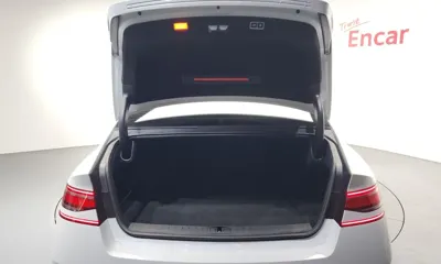 Genesis G90 2025, 16952 км, за 50231.39 USD - фото 20