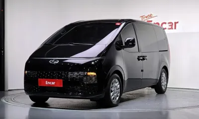 Hyundai Staria · 2022 год