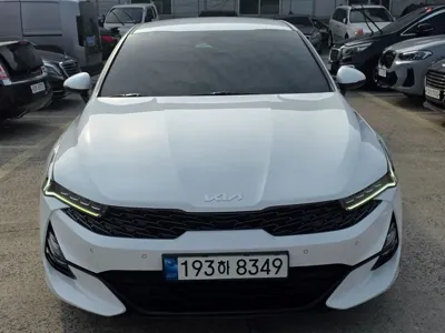Kia K5 2022, 65725 км, за 13460.18 USD
