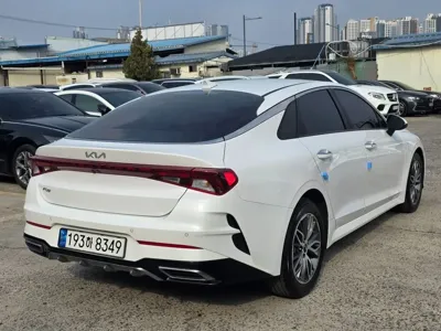 Kia K5 2022, 65725 км, за 13460.18 USD - фото 8