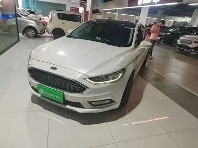 Ford Mondeo · 2017 год
