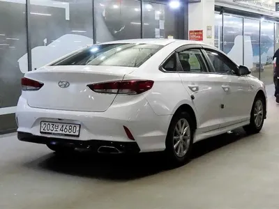 Hyundai Sonata 2019, 120433 км, за 5364.66 USD