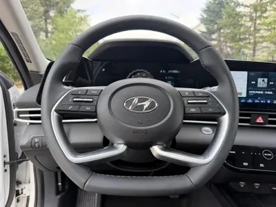 Hyundai Elantra 2022, 25000 км, за 12919.11 USD - фото 15