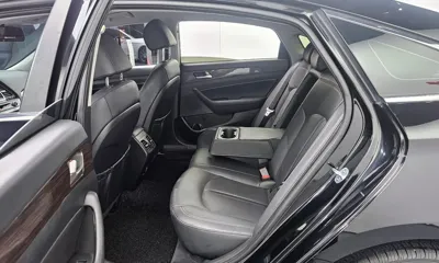 Hyundai Sonata 2019, 69083 км, за 8262.83 USD - фото 13