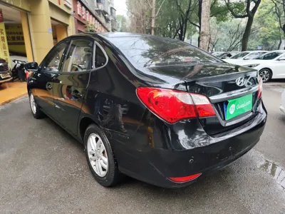 Hyundai Celesta 2015, 104600 км, за 3982 USD - фото 4