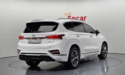 Hyundai Santafe 2019, 72885 км, за 15360.38 USD