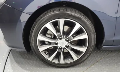 Hyundai i30 2018, 70487 км, за 8407.77 USD