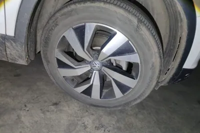 Volkswagen Tayron 2021, 48500 км, за 14660 USD - фото 8