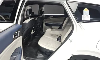 Kia Sportage 2025, 1054 км, за 26058.65 USD - фото 12