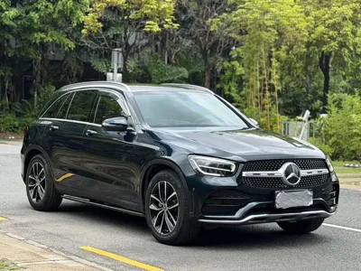 Mercedes-Benz GLC 2021, 70000 км, за 23137.27 USD