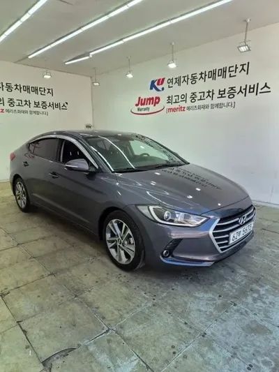 Hyundai Avante · 2018 год