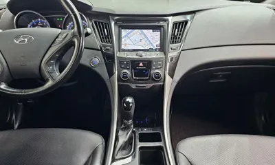 Hyundai Sonata 2013, 24843 км, за 3908.8 USD - фото 17