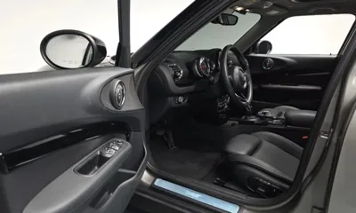 MINI Clubman 2020, 44456 км, за 9846.4 USD - фото 10