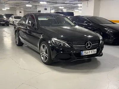 Mercedes-Benz C-Class 2016, 118600 км, за 8385.88 USD