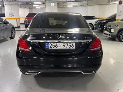 Mercedes-Benz C-Class 2016, 118600 км, за 8385.88 USD