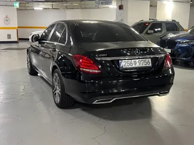 Mercedes-Benz C-Class 2016, 118600 км, за 8385.88 USD - фото 6