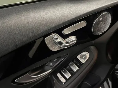 Mercedes-Benz C-Class 2016, 118600 км, за 8385.88 USD - фото 14