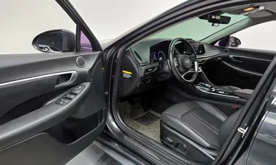 Hyundai Sonata 2020, 74409 км, за 10011.05 USD - фото 11