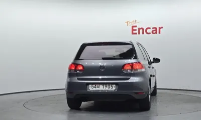 Volkswagen Golf 2011, 159837 км, за 3170.91 USD