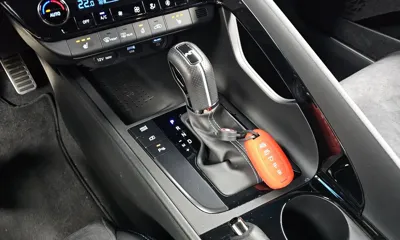 Hyundai Avante 2023, 23426 км, за 15496.68 USD - фото 9