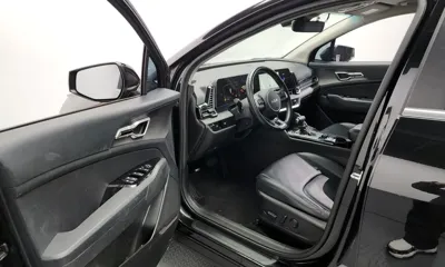 Kia Sportage 2023, 52330 км, за 39735.07 USD - фото 10