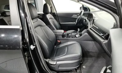 Kia Sportage 2023, 52330 км, за 39735.07 USD - фото 11