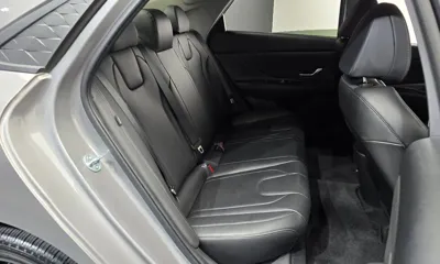 Hyundai Avante 2024, 31482 км, за 9837.14 USD - фото 11