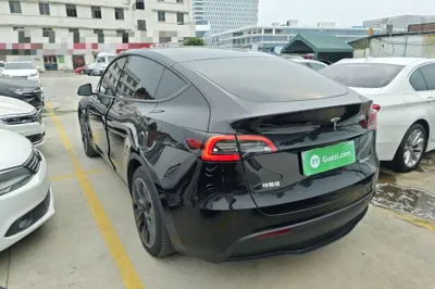 Tesla Model Y 2022, 105000 км, за 24803 USD