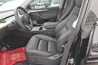 Tesla Model Y 2022, 105000 км, за 24803 USD - фото 17