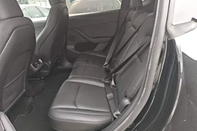 Tesla Model Y 2022, 105000 км, за 24803 USD - фото 20