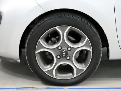 Kia Morning 2012, 79084 км, за 3171.46 USD