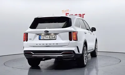 Kia Sorento 2021, 57005 км, за 19364.58 USD