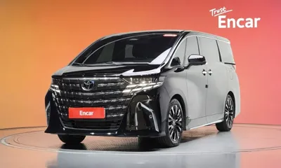 Toyota Alphard · 2025 год