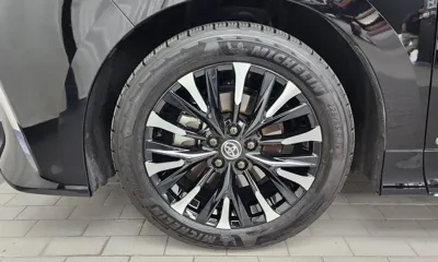 Toyota Alphard 2025, 9720 км, за 74766.97 USD