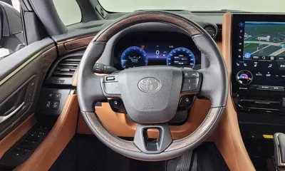 Toyota Alphard 2025, 9720 км, за 74766.97 USD - фото 14