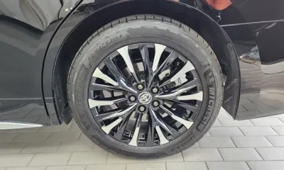 Toyota Alphard 2025, 9720 км, за 74766.97 USD - фото 22