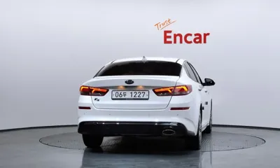Kia K5 2019, 92431 км, за 8741.71 USD